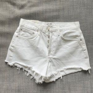 AGOLDE Parker short in white. Never worn with tags